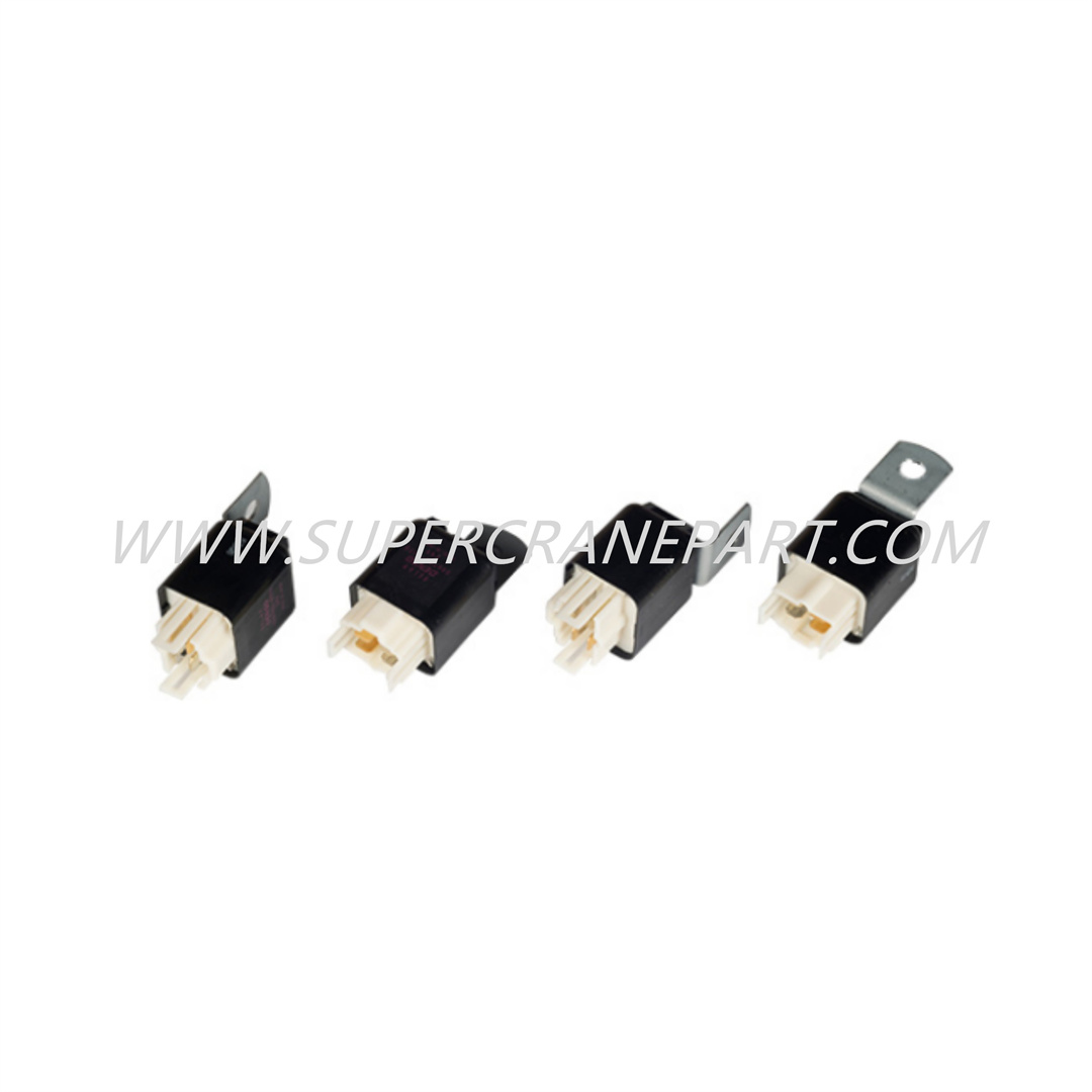 B240700000472 Middle Relay 056700-81702100