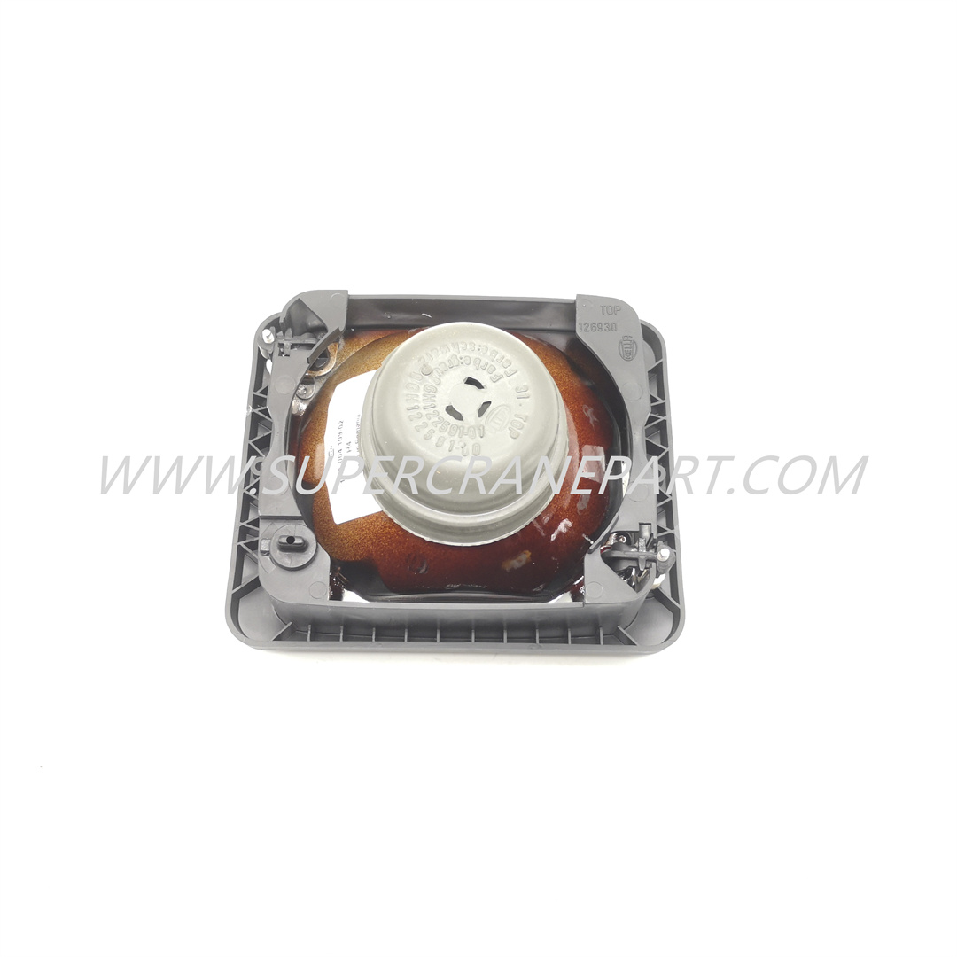 B241100000015 Headlight 0.93-24-P0-W