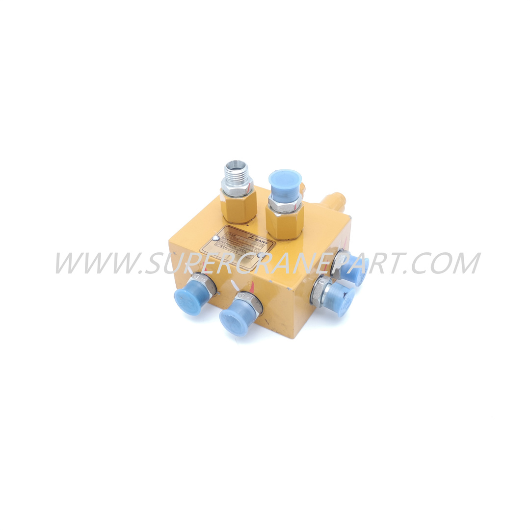 60033553 Valve, Hydraulic Reverse Control, Double BHCV2B