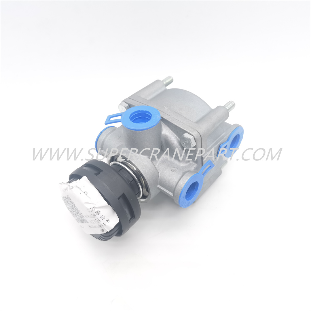 152503990018A Differential Valve With Muffler 3518 009 107 0